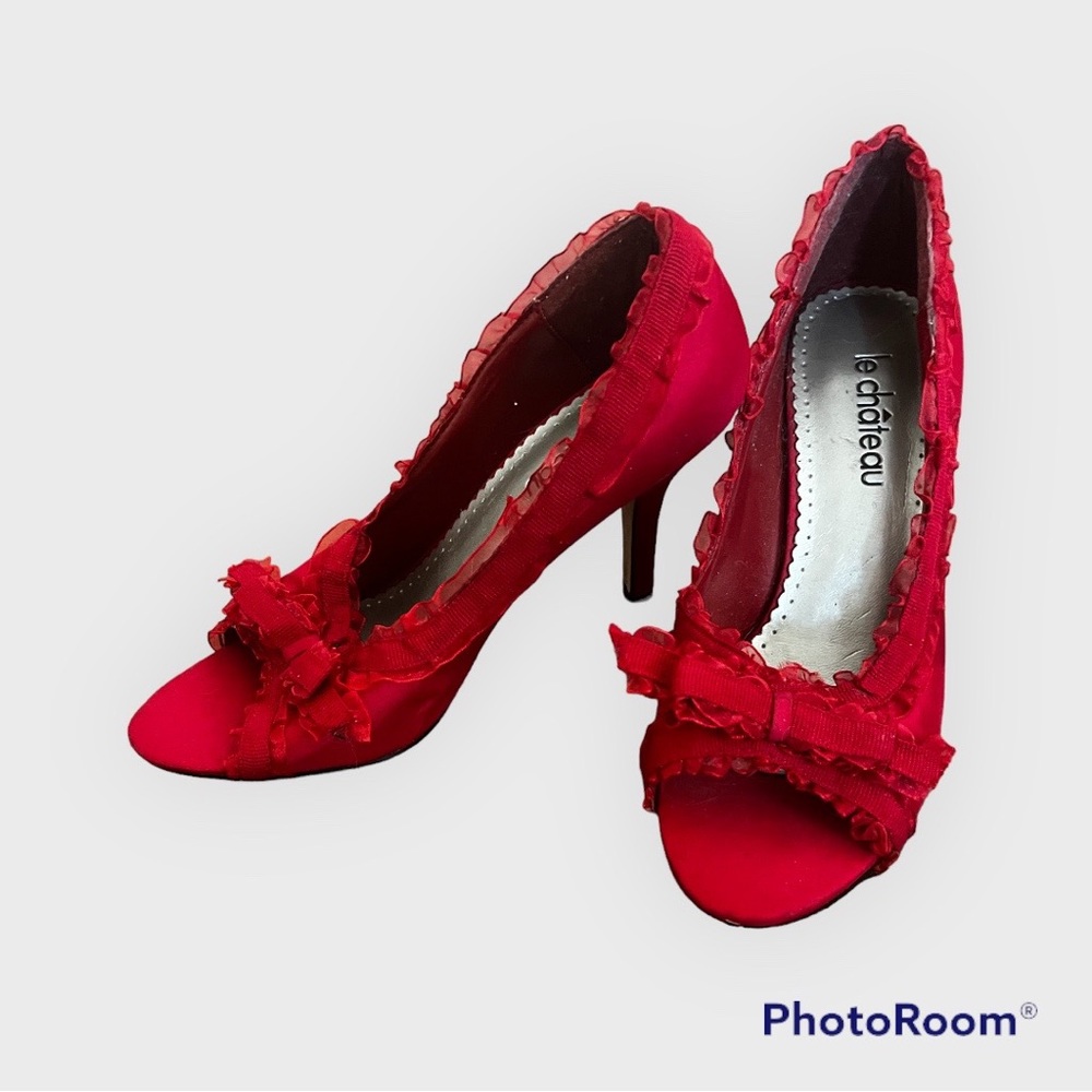 Red shoes